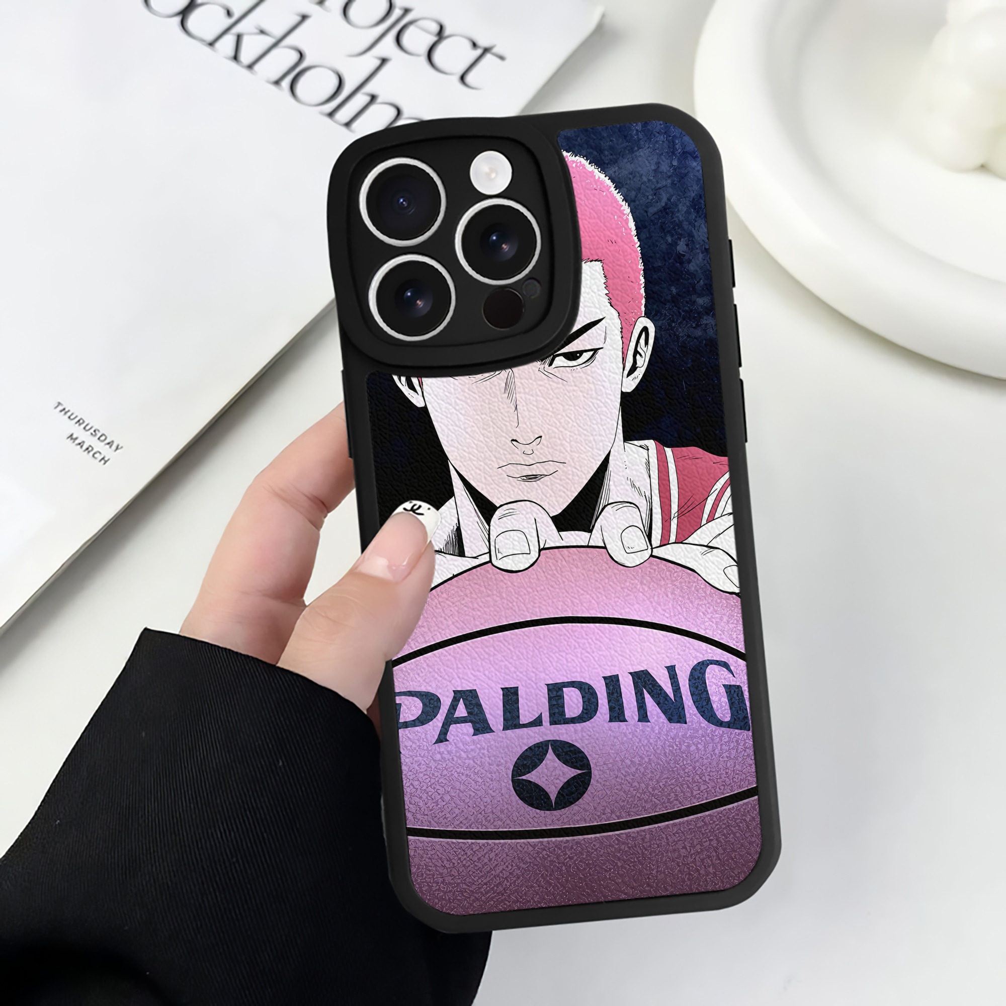 （画像用） SLAM DUNK／スラムダンク 【iPhone 16シリーズ対応】シリコンスマホケース（レザー調） 材質：シリコン